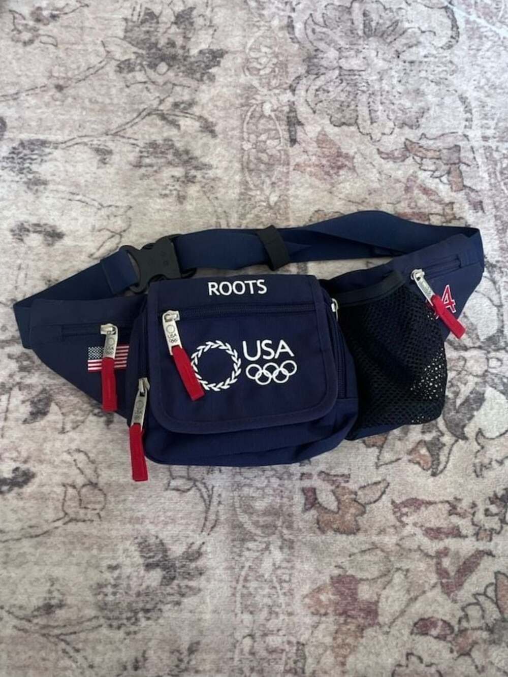 Roots 2004 U.S. Olympic Team Official Outfitter Fanny Pack